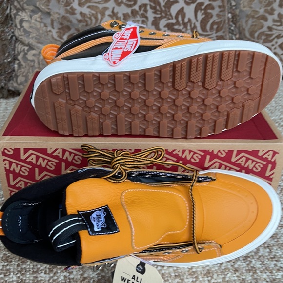 Vans Sk8-Hi Mte 2.0 Dx Mte Apricot/Black Men’s - Picture 4 of 16